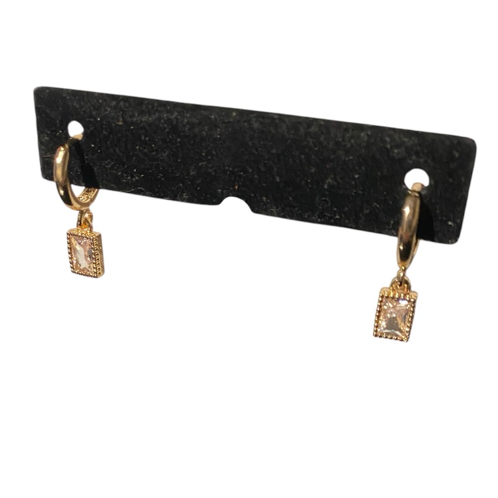 Brand New Swarovski Crystal Gold Tone Hoop Dangle Earrings
